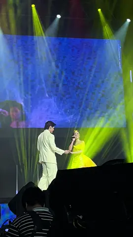 GRABE THE CHEMISTRY OF THESE TWO!!!!! LITERAL NALUMABAS SA LIBRO ANG HYGAB GUYSSSSS  #hygab #hyacinthcallado #gablagman #vivarkada #vivarkadaultimateconcert 