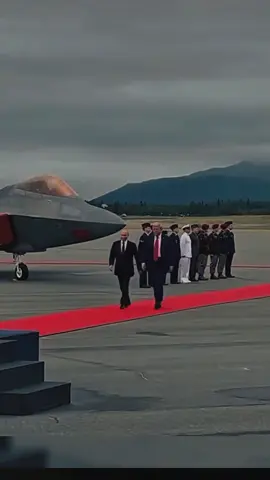 pertemuan 2 presiden Vladimir Putin dan Donald Trump di Alaska.pertemuan ini sangat produktif Namum masih belum capai kesepakatan damai... #putin #trump #cryptowave #btc #fyp 