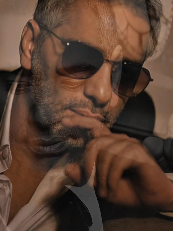 آه من حيرة قلبي وآه من دمعة عيني كل ما أقول أنساك توحشني نارك وتصحيني❤️‍🔥... .. أجري وأسأل عنك قبل ما انت تجيني أضحك نوبة وأبكي نوبة وبعدها توبة❤️‍🩹... #فضل_شاكر #توبه  @fadelchaker  #فضل_شاكر_🎶🎵🎤🔚  #فضل_شاكر_🎶🎵🎤  #عبد_الحليم_حافظ  #تصميم_فيديوهات🎶🎤🎬  #yaso_2y  #fyp  #fypシ゚  #foryoupage❤️❤️  #مجرد_ذووقツ🖤🎼  #تصميم_فيديوهات🎶🎤🎬تصميمي🔥  #مجرد________ذووووووق🎶🎵💞  #fypppppppppppppp  #CapCut 
