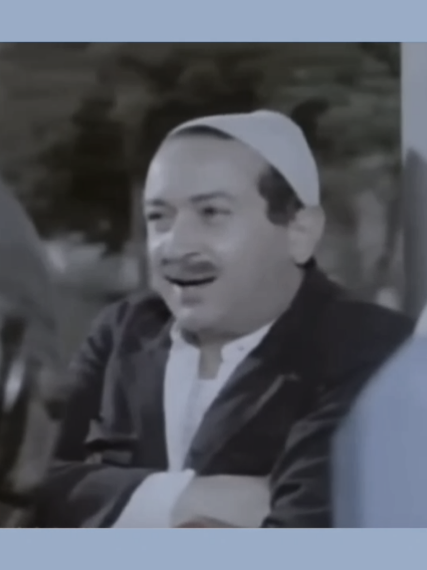 لحظه تجلي من المبدع نور الشريف فى احد الأفلام 