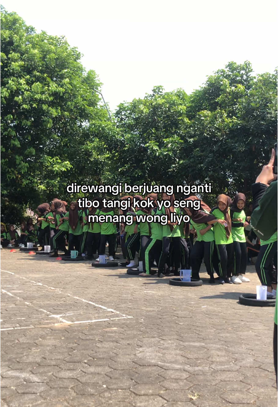 alah alah#wesbiasa #lomba17agustus #lombasekolah #esduba #fyp 