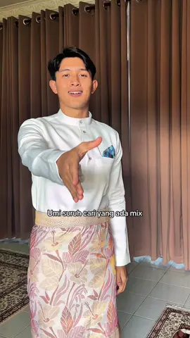Aura dia lain macam bila pakai baju melayu full set daripada  @SONGKETDUNIA ni😁 #budaklesung #bajumelayu #songketdunia 