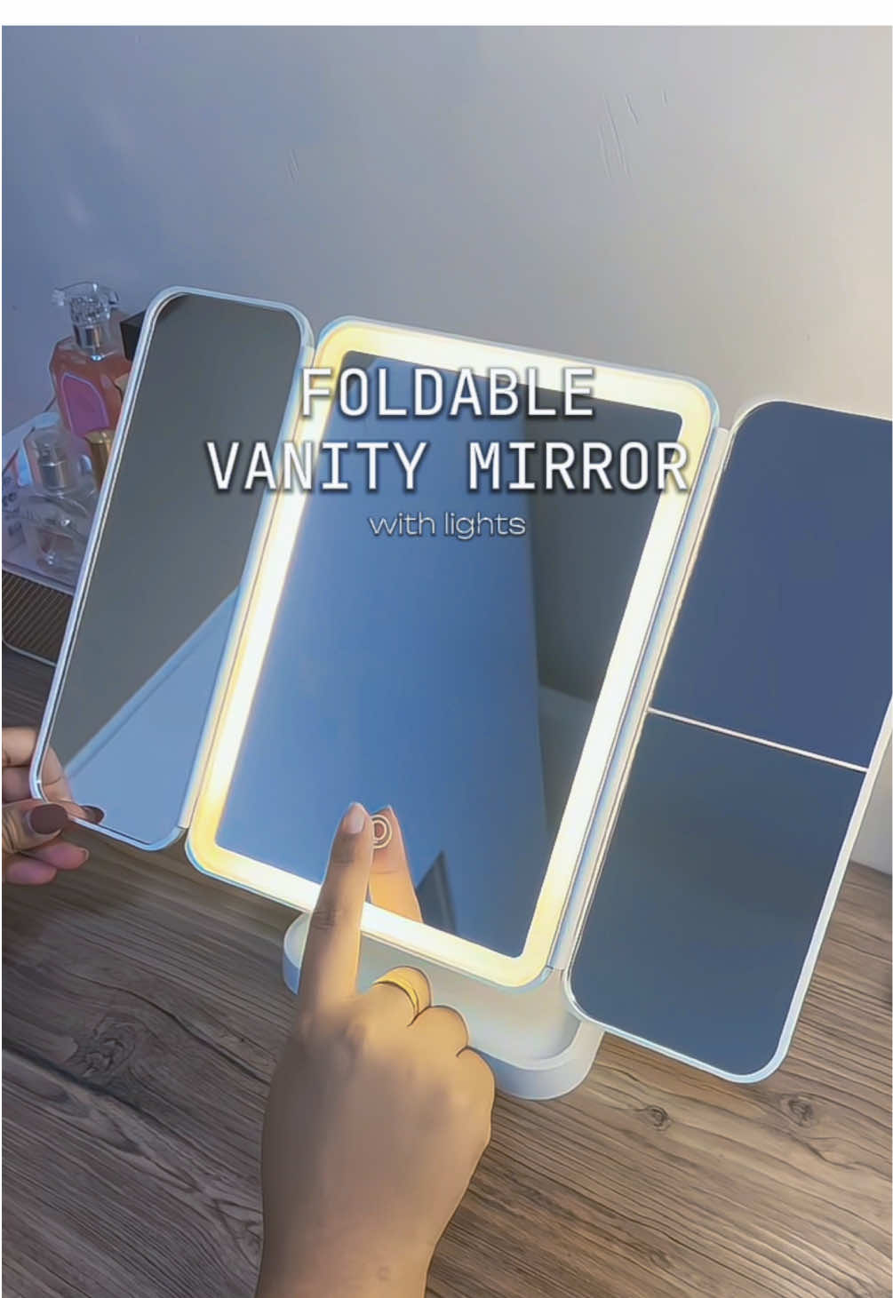 Huy sobrang ganda ng vanity mirror nato!! 😭💯 #vanitymirror #makeupmirror #vanitymirrorwithlights #mirrorwithlights #tablemirror 