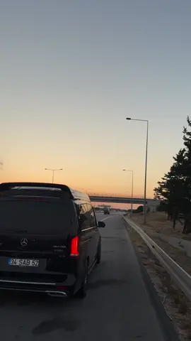 #34SAB52 #keşfet #keşfetteyizzz #istanbul #mercedes 
