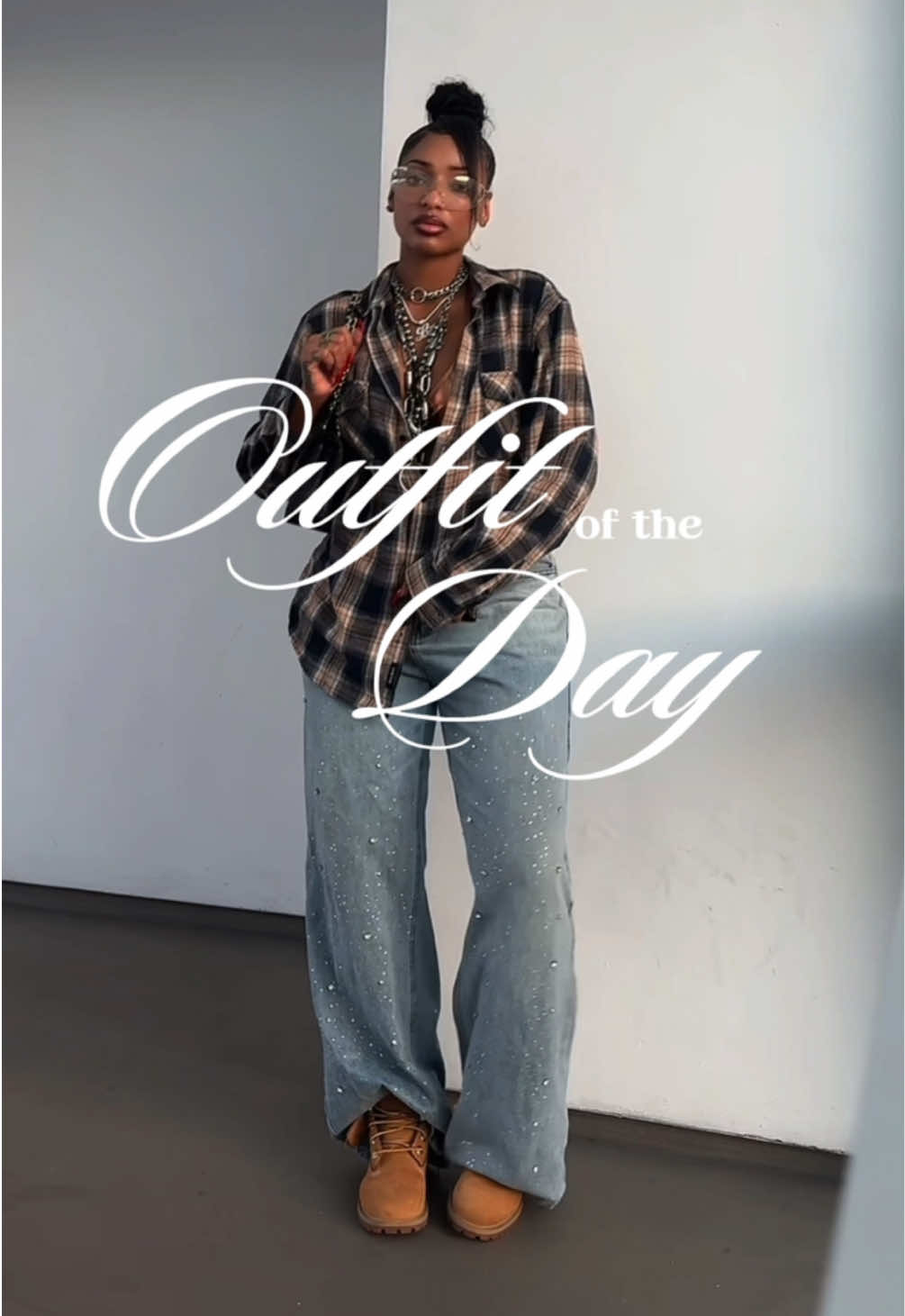 Outfit Inspo 🩷#creatorsearchinsights  #fashiontips #outfitinspo #stylingideas #minimalistfashion #TikTokFashion 