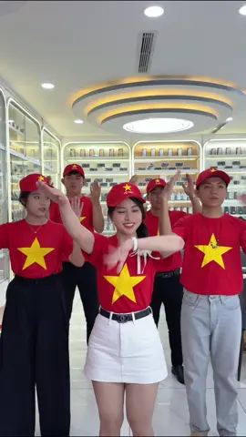 đường dài tương lai , quê hương đang gọi mời!shop em xin thân mời 7H TỐI NAY NGHÉ SHOP EM NHẬN PHIẾU CÓ PHIẾU LÀ CÓ QUÀ 🎁#xuhuongtiktok2025 #quockhanh2025❤️🇻🇳 #hóttrend #xuhướng #hàihước 