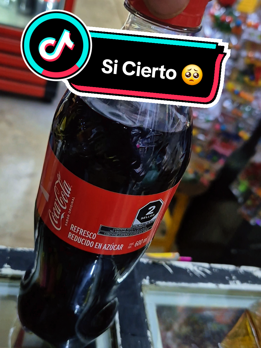Que sabor tan extraño 🤨🤔 Que rara sabe mi Coca-Cola 🥺 #CocaColaClallenge #Nombres #CocaCola #Mentirosa #Cristina