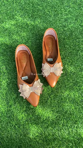 #flatshoes #flatshoesmurah #flatshoeswanita 