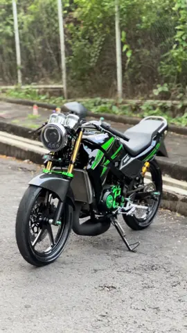 Suwon wis ngece 😛 #ninjaR #agstyle #2stroke 