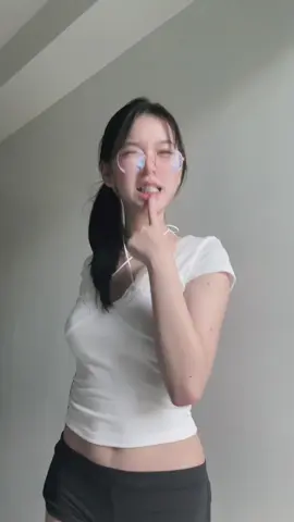 ฟันเหล็กเด็กแนว~~