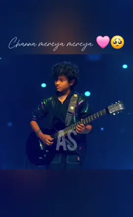 Channa mereya mereya 🩷🥺 #lyrics_songs #hindisong #fyp  #foryou #foryoupage 