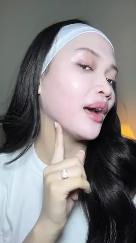 ini gimana sampe bergaris giniii😭 @skinad skincare 