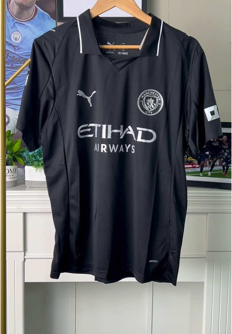 Manchester City 2025/2026 away shirt#football #manchestercity #haaland #foden #jersey 