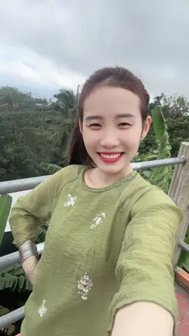 Kệ mình nhấm mắt iuuu lun ☺️ #xuhuong #xuhuongtiktok #tiktok #kimngan2705 