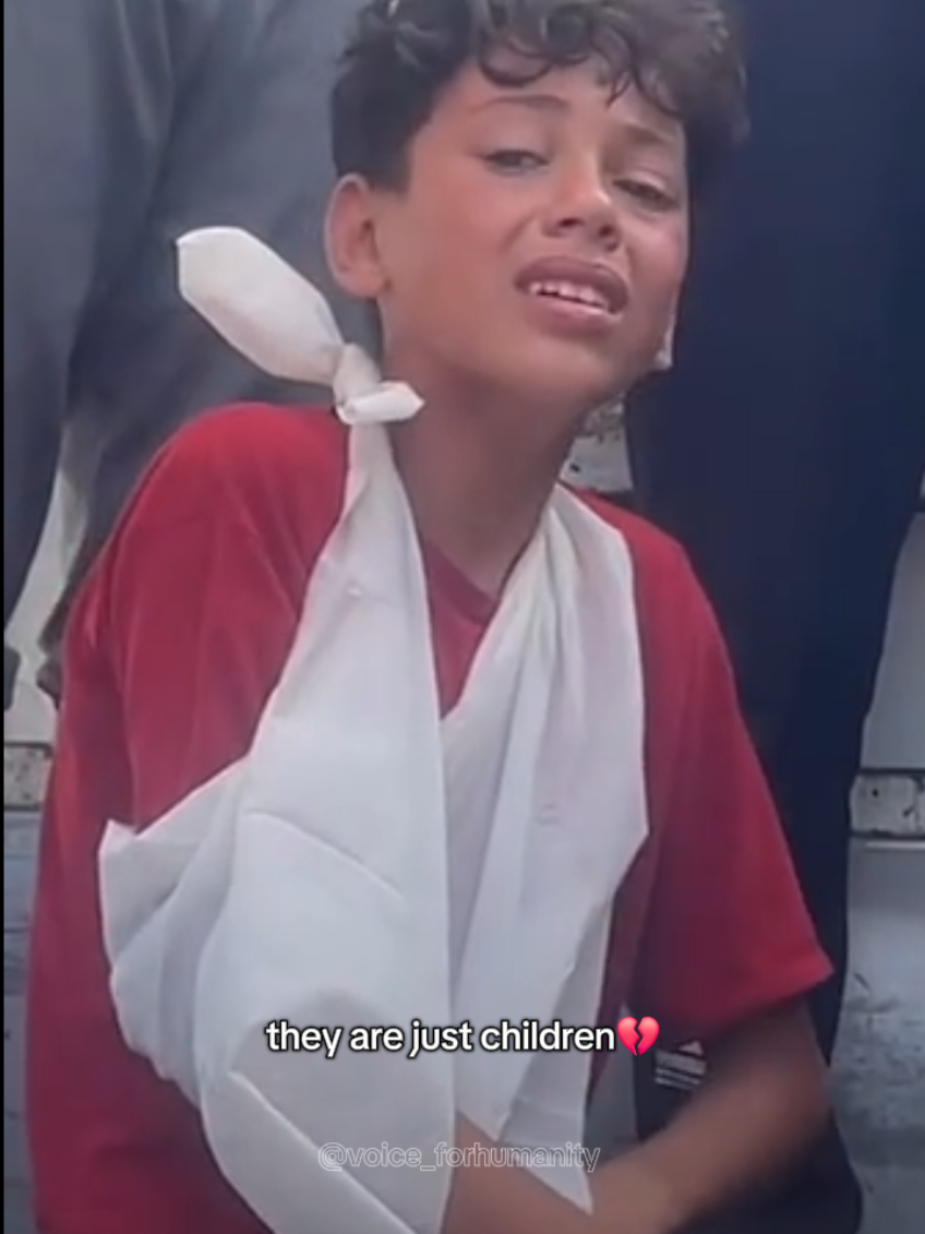 They are just children 💔they want a normal childhood.. #humanity #world #gaza #children #fyp 