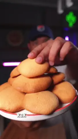 3 яйца 120 г сахара 200 г муки  #печенье #вкусно #кухня
