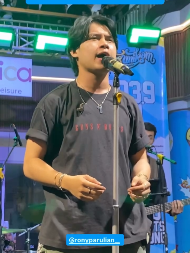 Rony Parulian - Pesona Sederhana #ronyparulian #pesonasederhana #rony #wer1official #fypシ 