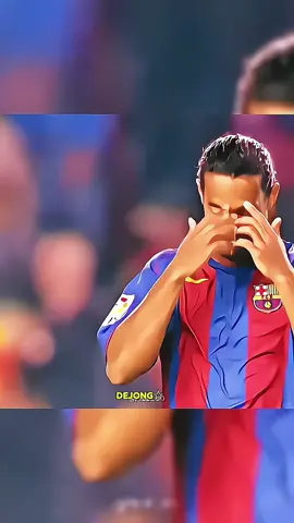Ronaldinho legend Barcelona  ....... Ronaldinho#legend #barcelona #football #viewsproblem😭 #fyp 
