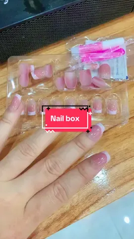 Rẻ lại còn đc tặng đầy đủ phụ kiện lun#xuhuong #sasanreviews #nailbox #viral 