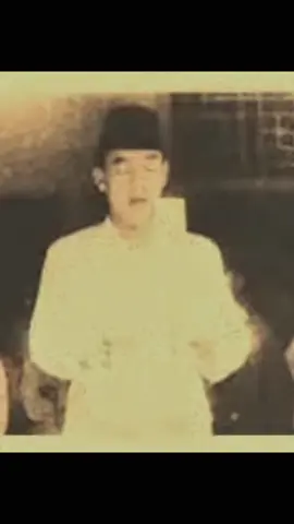 17 AGUSTUS 1945 ATAS NAMA BANGSA INDONESIA  ini saat pak ir.soekarno membacakan proklamasi pada tahun 1945,  tandanya indonesia sudah merdeka dan tidak dijajah lagi oleh penjajah. selamat hari lahir indonesia ke 80. - - - #17agustus #proklamasi #merdeka #fyppppppppppppppppppppppp #semogafyp 