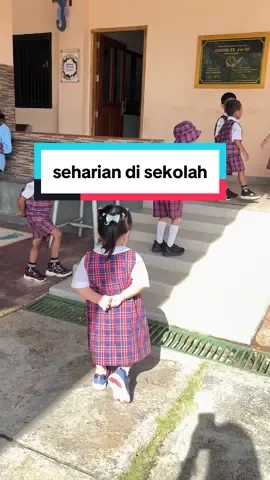 seharian temani felis disekolah 😍