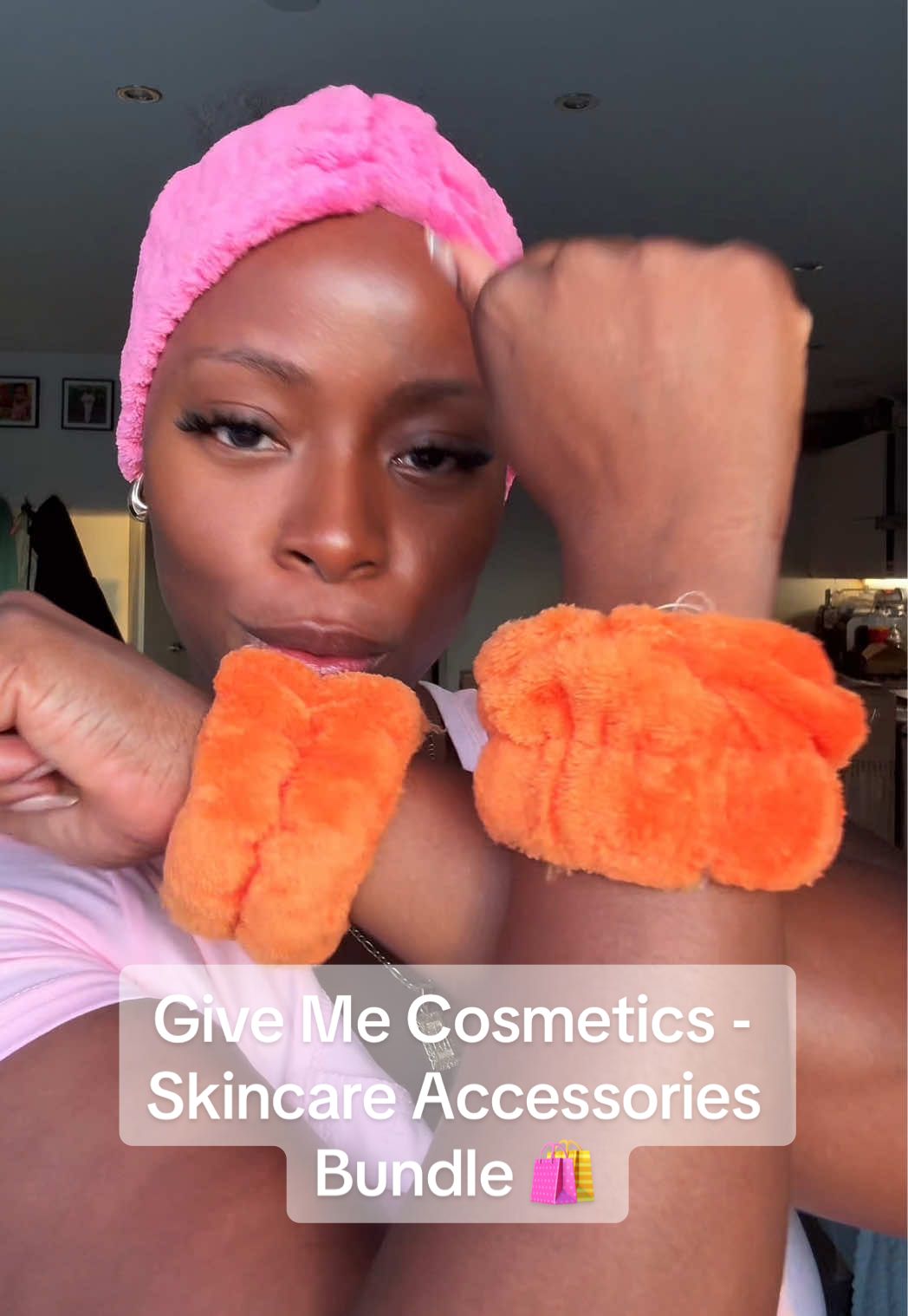 The cutest!  #givemecosmetics #skincareaccessories #tiktokmademebuyit #dealdrops 