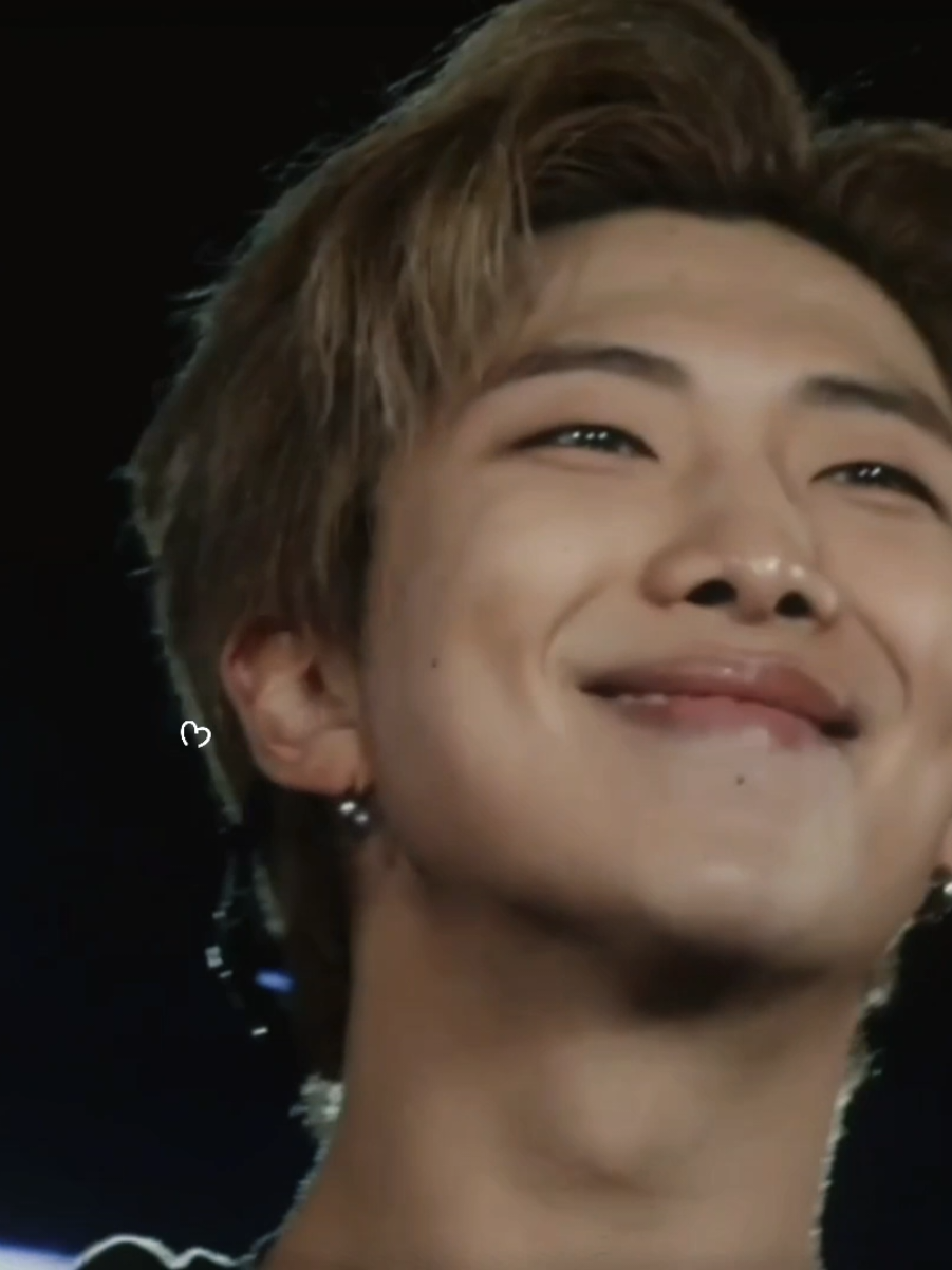 Namjoon ❤️‍🩹  #ɴᴀᴍᴊᴏᴏɴ #namjoon #namjoonbts #rm #bts 