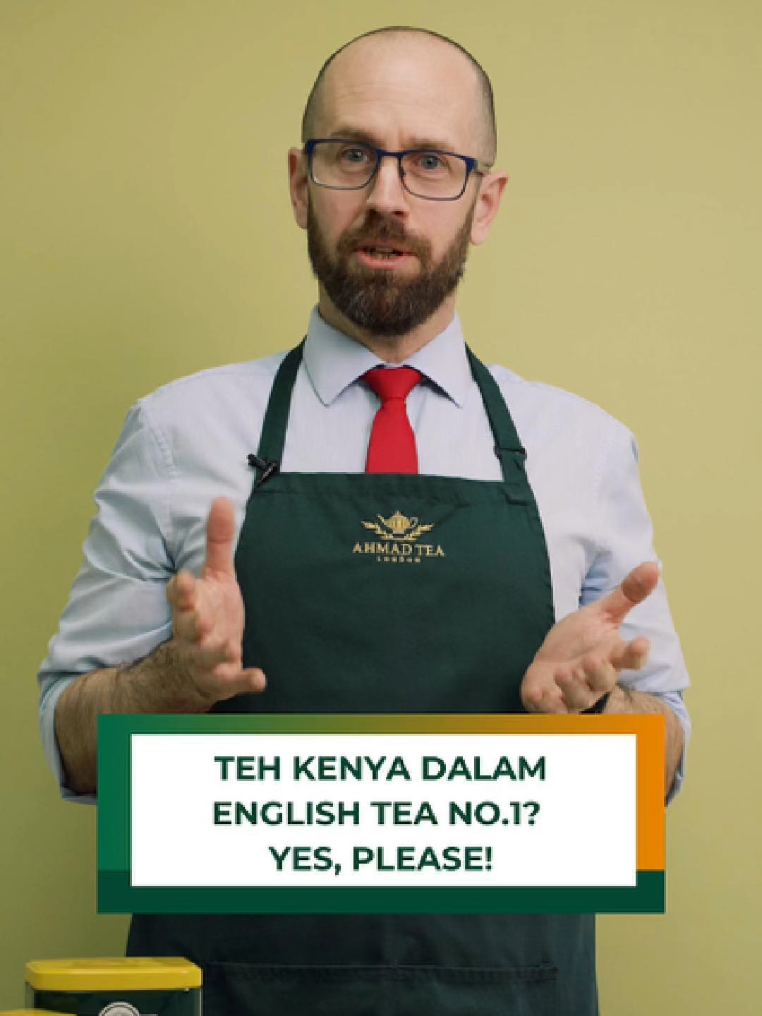 “Kenyan teas are… different.” Dominic (our tea expert) explains why Kenyan teas are known for their punch: ✔️ Strong, brisk, and full of colour ✔️ Grows fast = more flavour, naturally ✔️ Often used as a base in our bold blends Kalau you suka teh yang betul-betul kaw - there's a good chance Kenya’s in the mix. #AhmadTeaMalaysia #KenyanTea #TeaTok #TehKaw #FromCropToCup #DominicTalksTea 💬 Ever tried a Kenyan-grown tea on its own? Let us know what you think!