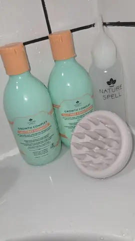 Hair wash day 😍  As you can probably tell i am OBSESSED with with @Nature Spell growth complex bundle my hair has not felt to soft or been this shiny in years 😍 I will never get bored of saying how good these products are 😍 #naturespell #growthcomplex #hairwashday #obsessed #besthaircare 
