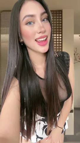 Pura natural 🫦 #dancetrend #dancetiktok #foryou #fyppppppppppppppppppppppp #yajanacano #vaaleevaal #cliziaquagliooo #natt_dzzz @Yajana Cano @vaalee.vaal @nat @cliziaquagliooo