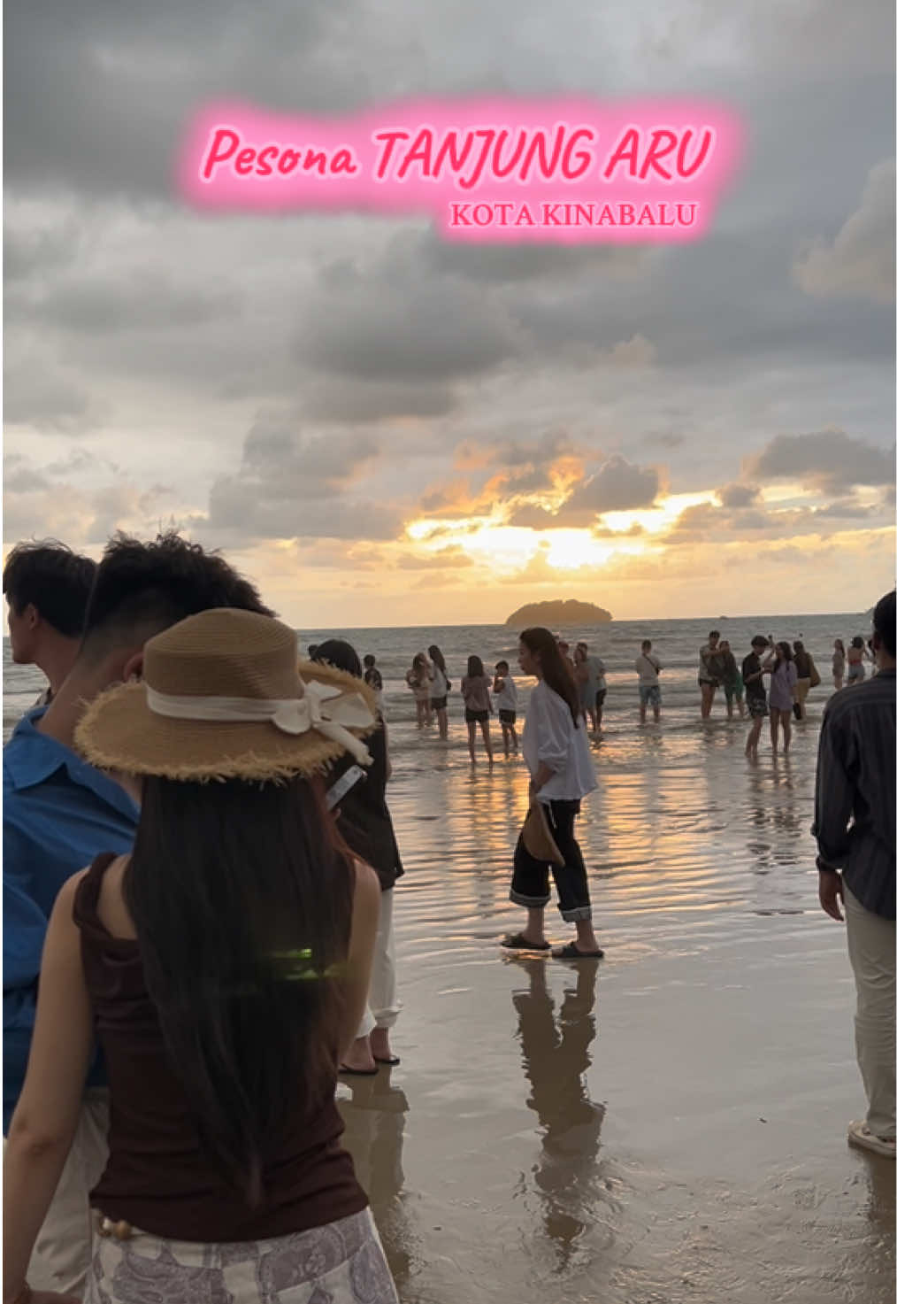 Selalu ramai #tanjungarubeach #travel #sabahancrew_fams #fyp #healing 