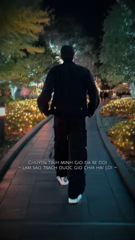 Dù có đeo thêm chiếc kính , vẫn không nhìn thấu lòng người :)) #yanrii🕊️ 