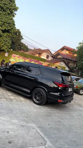 🤏🏻 #fortuner #fortunergrsport #fyp #xyz #dieselpower 