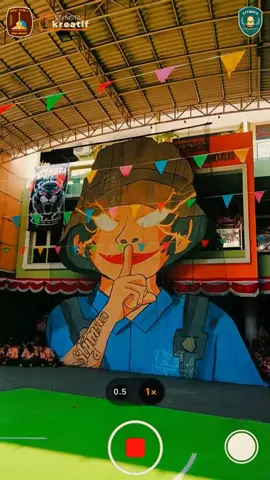 haii temann temann stymsta 👋🏼👋🏼 giimanaa kabarnyaa !!?? pastinyaa sehatt dong hehee, setelah kegiatan llomba selama seminggu inii, mulaii dari hari senin sampaii harii Jum'at, akhirnya sampaii di penghujung acara, inii diaa beberapa cuplikan pada saatt LAST DAY LOMBA & DEMO EKSTRAKURIKULER SMK YPM 1 TAMAN, gimanaa temann temann ?? banyaaa bangett kan ekstrakurikuler di SMK YPM 1 TAMAN inii, yukk buruan joinn di masing masing kakak pembina ✌🏼🤩, eitsss lastt day nya seru bangett bukann ? pastinyaa sangatt meriah dong hehee 😋🤩✨, sampaii jumpa di lain eventt temann