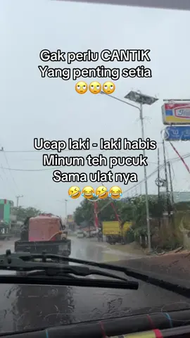 Ngakak heh 😂🤣 ucapan laki mana ada yg bsa dipercaya 🙄😂