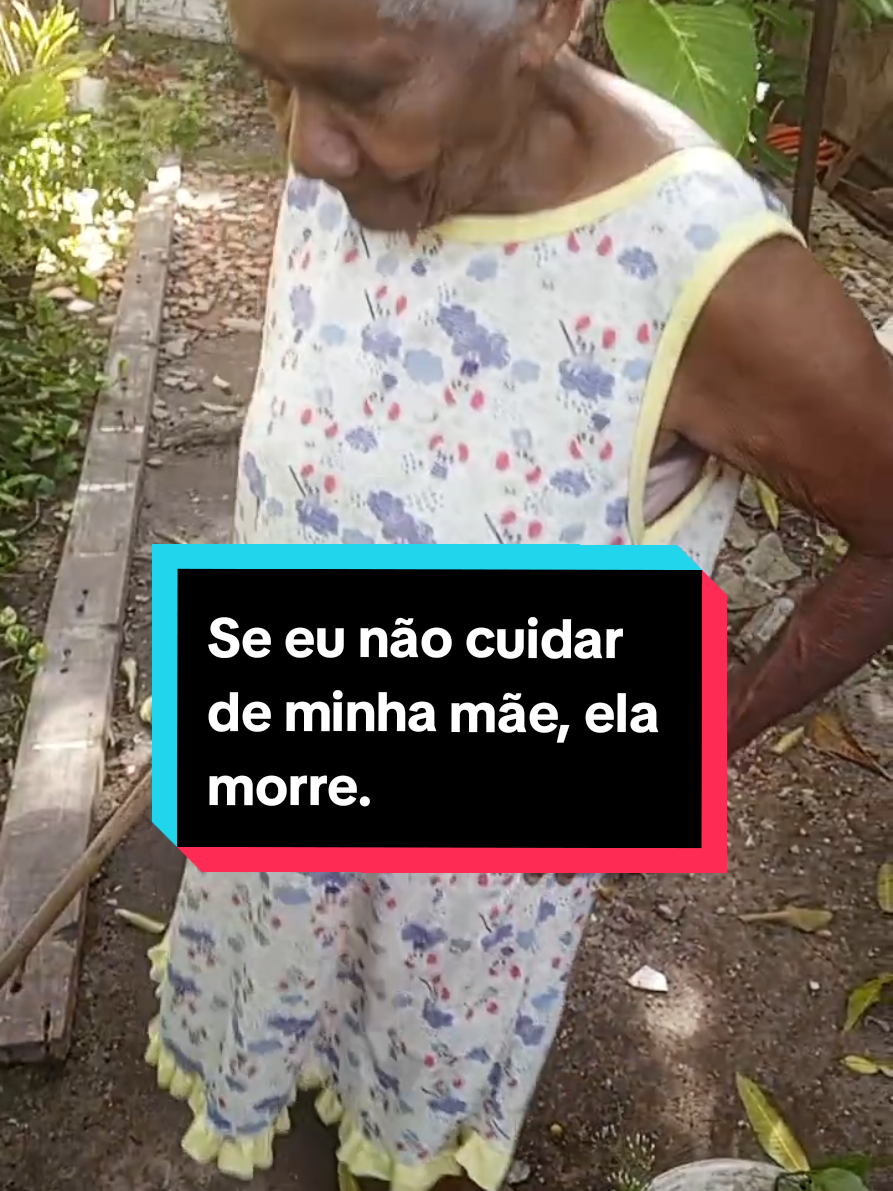 Cuidando de minha mãe  #minhamae  #amaseuquintal #f  #fpy  #irmacidaemaesemprejuntas  Minha mãe está com Alzheimer grau 5 médio Nós exame de rotina deu falta de água em seu organismo. Ela também apresentou uma coceira na pele, não é escabiose, a médica passou invermectina, também encaminhou para um dermatologista.