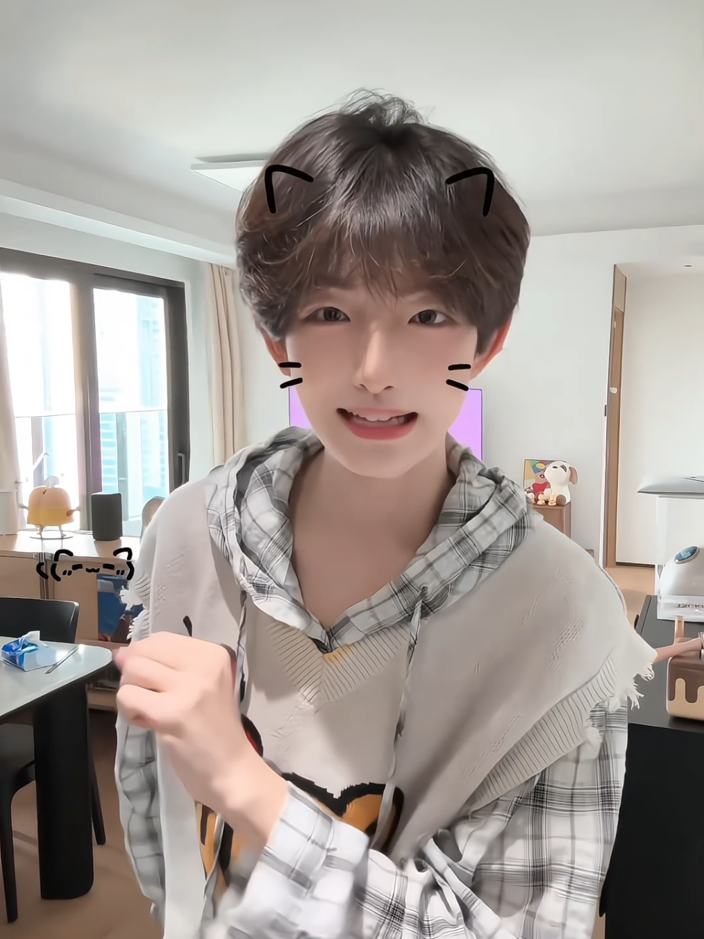 后面依旧腹肌#qinzi #qinziboys #cccqqqq #chinneseboy #勤子嗝屁了WF #douyin抖音 #douyin_china #fyp #foryou #xyzbca #勤子嗝屁了 
