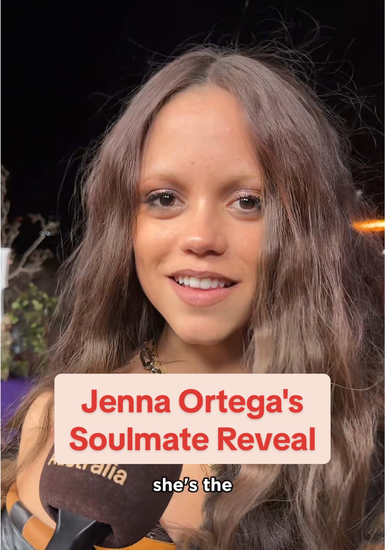 Sometimes your soulmate can be your coworker 🙂‍↕️ 🎤: @Kailah | Celeb Interviewer 🎙️ 🎬: @bern  #jennaortega #gwendolinechristie #wednesday #popsugarau @Wednesday Netflix @Netty 