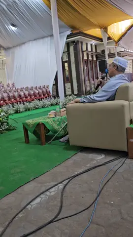 Mauidloh hasanah saking KH ULIL ALBAB ARWANI kuddus di Popes SIROJUTH THOLIBIN brabo _tanggungharjo_ grobogan.
