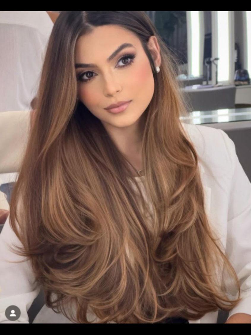 É cabelo de Luxo que a gata quer... olha que cabelos incríveis 😍 #cabelodeluxo #cabelo #morenailuminada #cabeloloiro #tratamentocapilar 