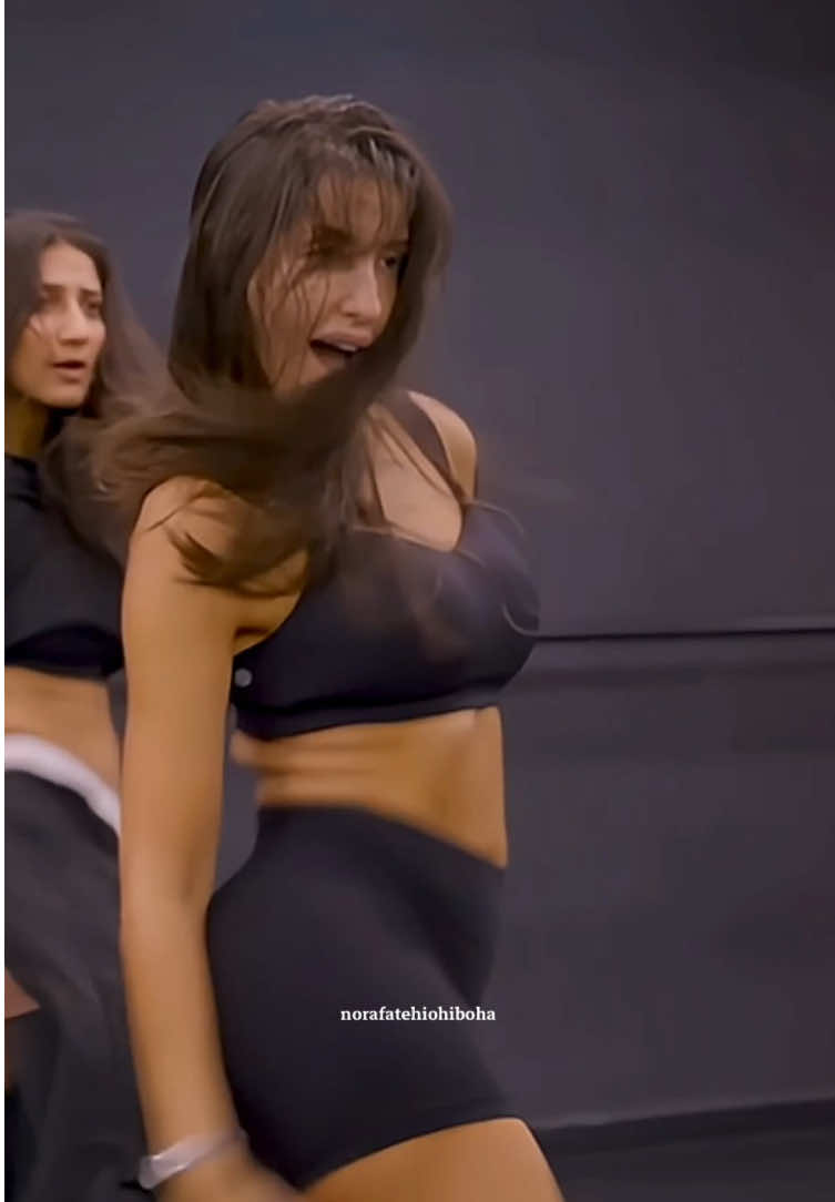 Oh mama tetma 😍🔥 . . . . . . . . #norafatehi #ohmamatetema #foryoupage #viral #نورافتحي 