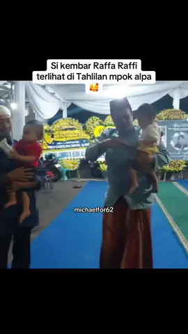 Raffa Raffi anak kembar mpok Alpa di malam kedua acara tahlilan #mpokalpa #tahlilan #meninggal #beritaduka #fyp @Mpo Alpa 