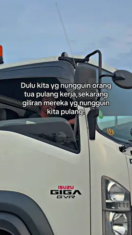 Udah taukan gimana rasanya sakit pinggang cari uang?. #fypシ゚ 