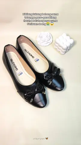 kayanya kalo aku bilang 100 ribuan pun mereka bakal percaya😭🥰🫶🫶 #flatshoes #flatshoesmurah #flatshoeskekinian #valendino @valendinoofficialstore 