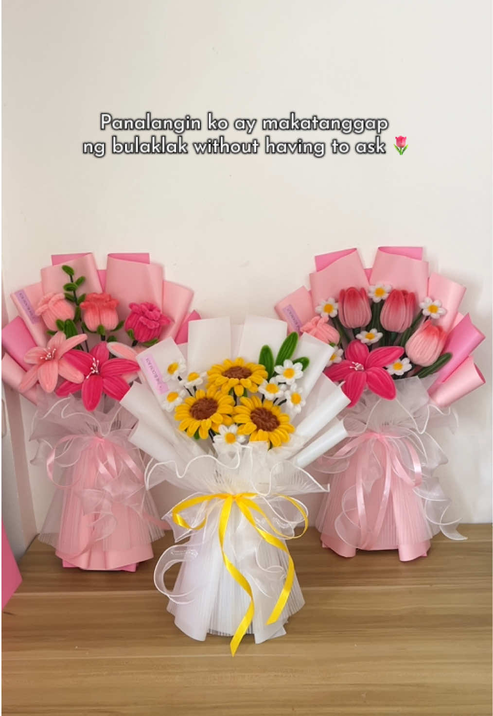 Sabay sabay tayong manalangin. 🙏🌷 🛍️available profile checkout!  #fuzzywire #handmadeflowers #pipecleaner #fuzzywirebouquet #gifts 