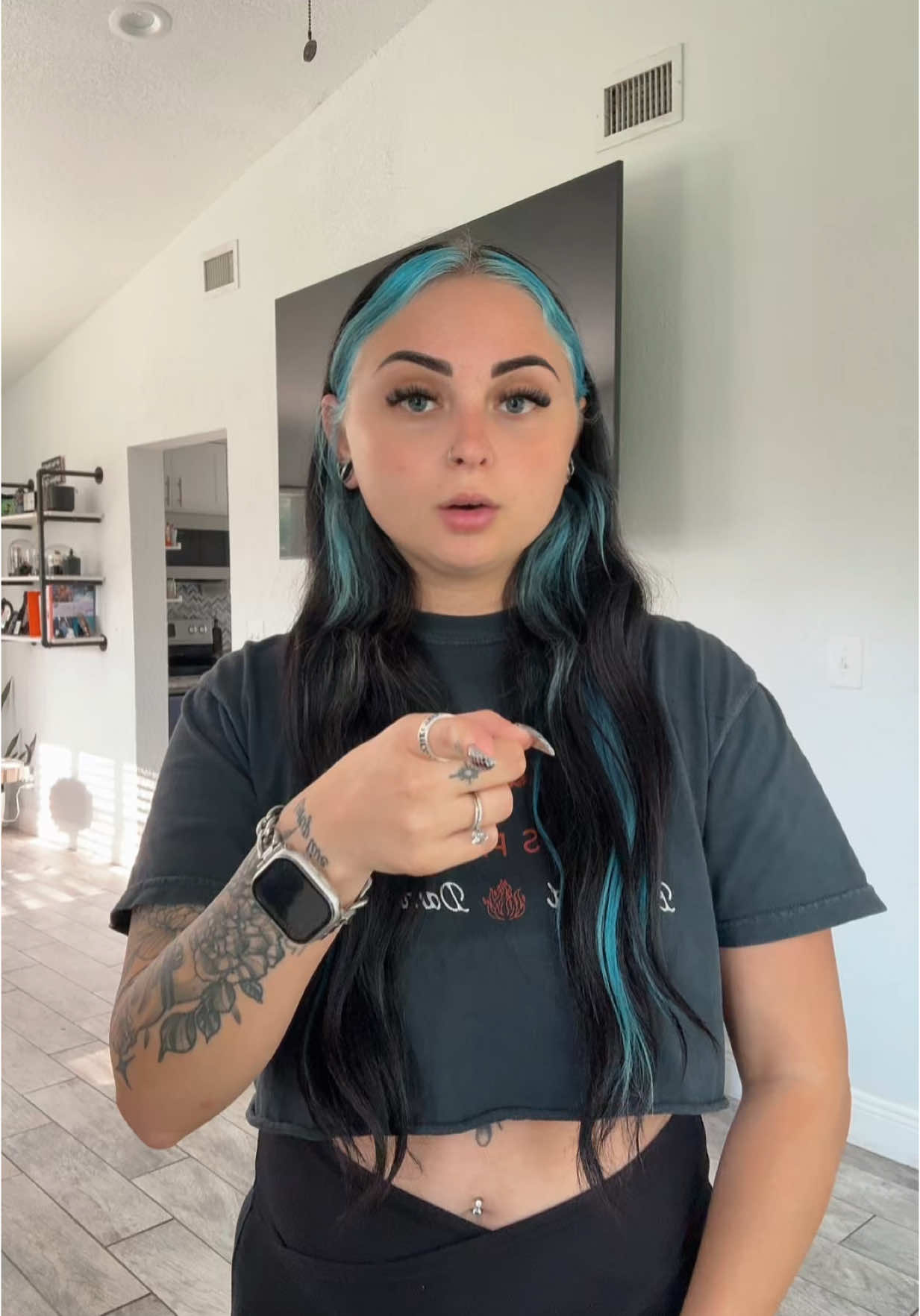 im SPIRALINGGG @ the alt community pls help LOL #fyp #alttiktok #emotiktok #alternativestyle #metalcore #altfashion #gothfashion #yallternative #