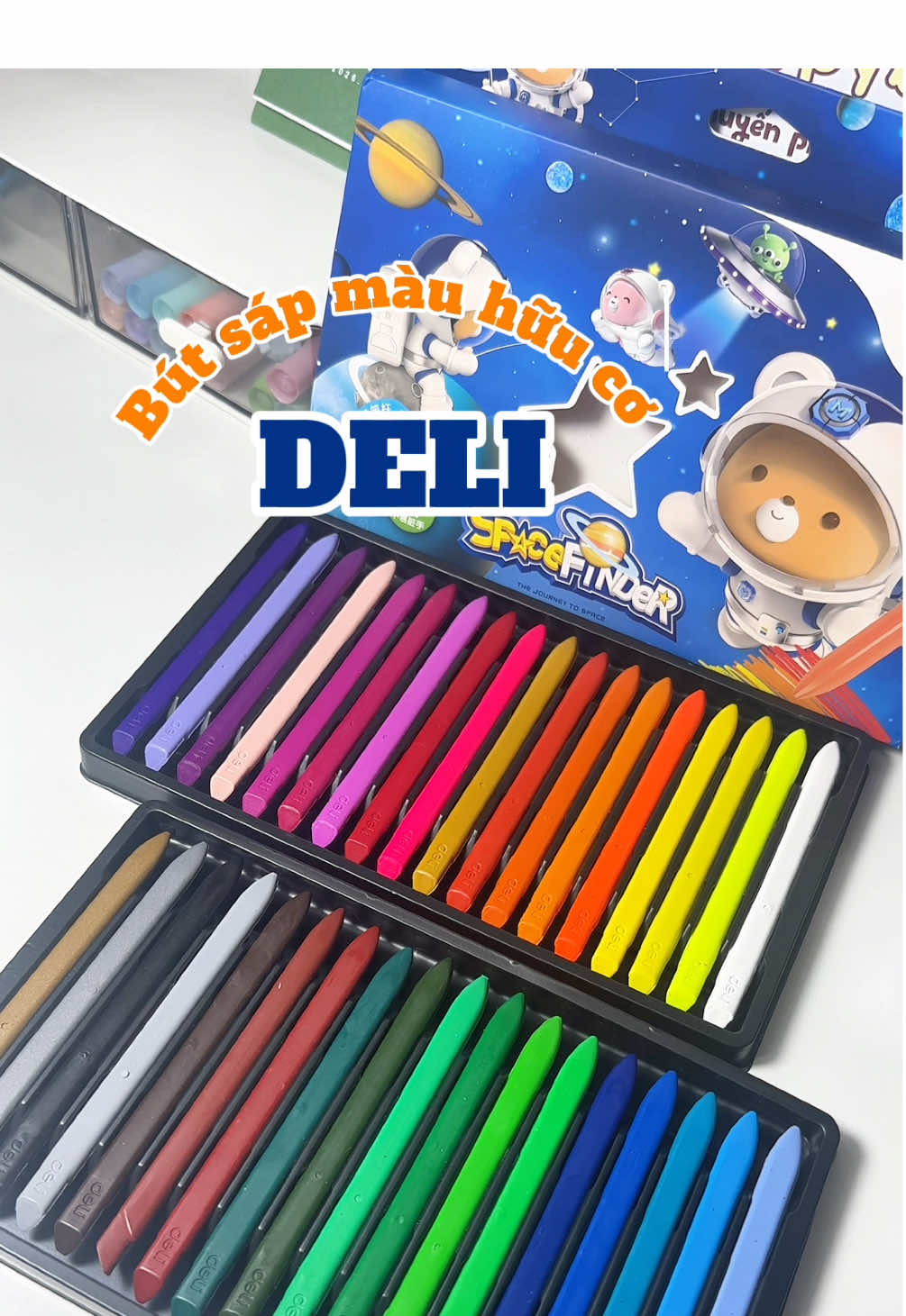 Bút sáp màu hữu cơ Deli, an toàn cho bé, không bị lem ra tay khi tô màu #deli #vanphongpha #butsapmau 