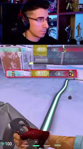 What the f*ck 😂 #Valorant #valorantclips #valorantfunny #gamingentiktok #horcus He sido TOP 1 Radiant del mundo varias veces y te voy a enseñar como mejorar en Valorant 2025. Guías, consejos y trucos, pro tips and tricks, las rutinas (aim, subir de rangos, códigos miras jugadores, sensibilidad, tener más fps, records mundiales, los mejores momentos épicos, memes, lineups, setups, nuevos agentes, mapas, vct emea, premier, trendings virales para ti, reaccionando, streamers) Directos en vivo diarios! (Español,latino,latam/English) How to improve. All the best guides, tutorials, settings (like gamesense, mental, ranking up, highlights, riot games champions world players crosshairs codes, funny moments, edits, vs, gaming montages, wtf clips, good plays, shorts, reaction, new agents skills or skins packs, maps, follow esports growing) are in my socials. Live Streamings daily! I will do anything for you❤️
