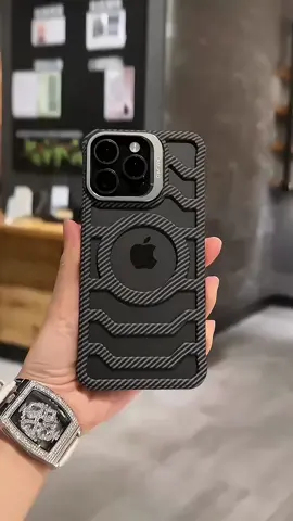 Metal opening and closing bracket, hollow carbon fiber design, ultra-thin borderless mobile phone case#iphonecase #iphone16 #3c 