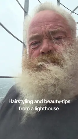 Today I tell you about the many steps you need to go through before becoming a beauty-influencer. There are many traps you can fall into and not everyone has what it takes.#lighthouse #fyr #fyp #LearnOnTikTok #tutorial 